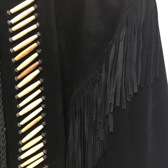 Overland rare suede coat with bone beading. - Picture 9 of 10